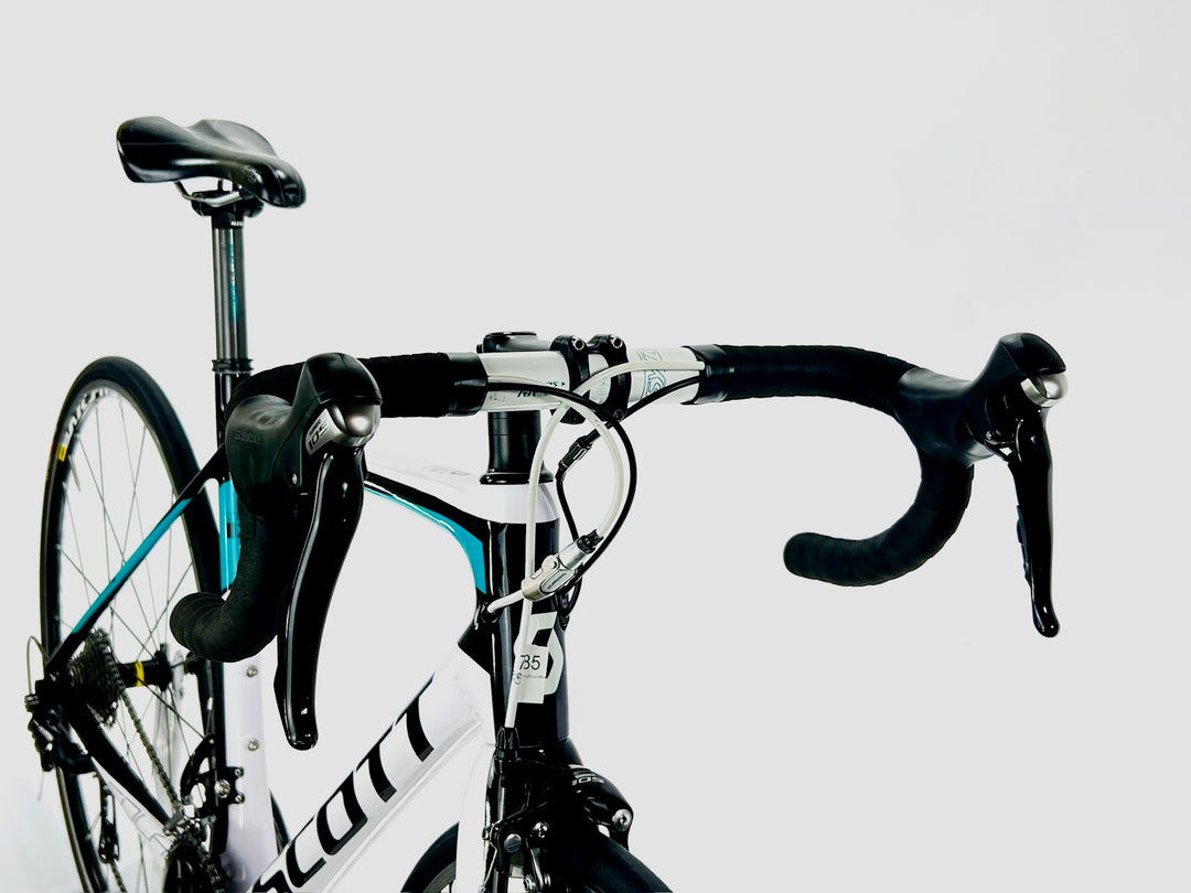 Used Scott Contessa Solace 25 Women's, Carbon Road Bike, 11-Speed 105-2015, 52cm
