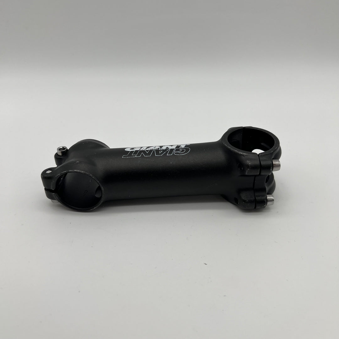Giant Bike Stem 100mm +/- 7 degree 1 1/8” 26.0 mm black threadless Road MTB Used