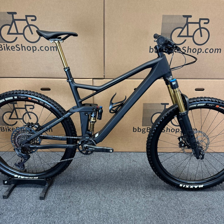 Used Cube Stereo 140 HPC SLT, Carbon Fiber Mountain Bike-2022, Large