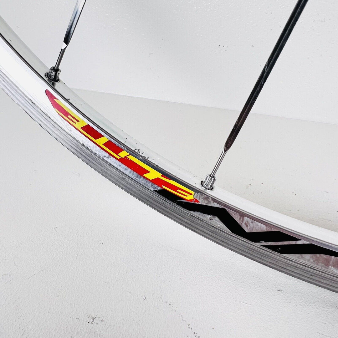 Mavic Ksyrium Elite Gray Road Bike Aluminum 700C Front Wheel Clincher 760g