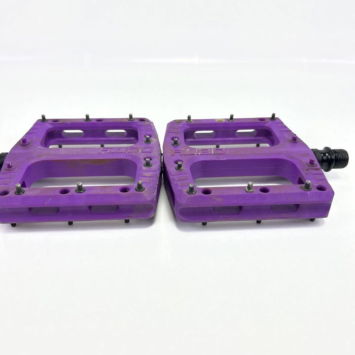 DEITY Pedals Platform Flat MTB Bike - Purple