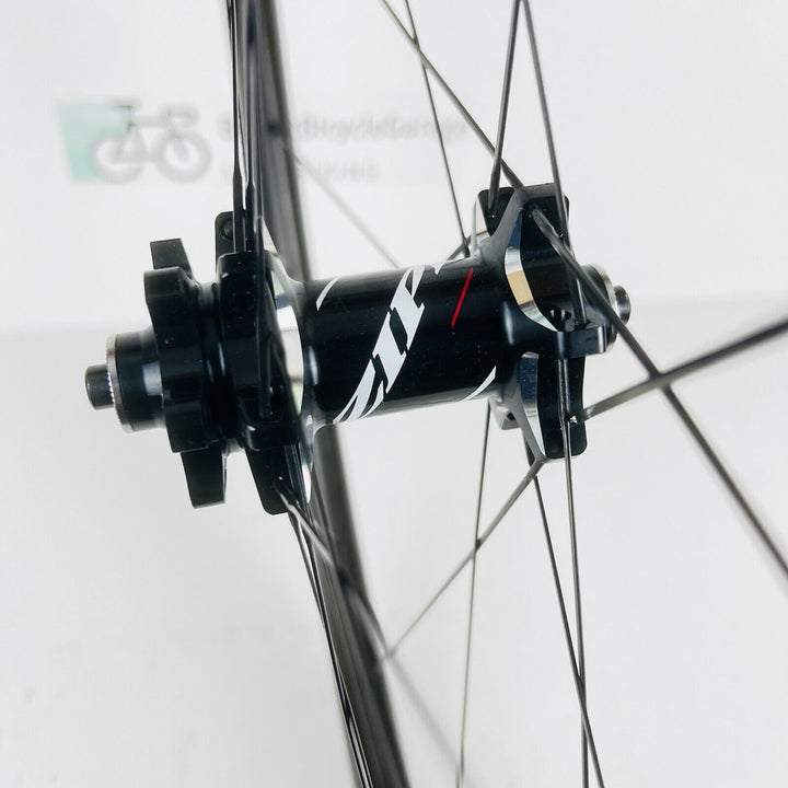 Zipp 303 Firecrest Rim Brake Carbon Wheelset Shimano/Sram 11 Speed 1,670g