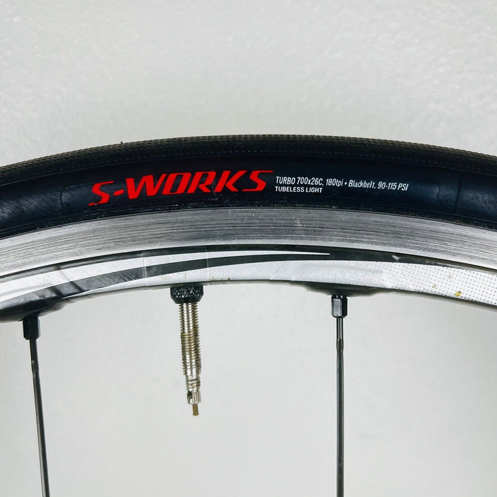 Shimano Dura Ace C24 WH-9000 Carbon Wheelset Tubeless S-Works 26c Tire 11 Speed