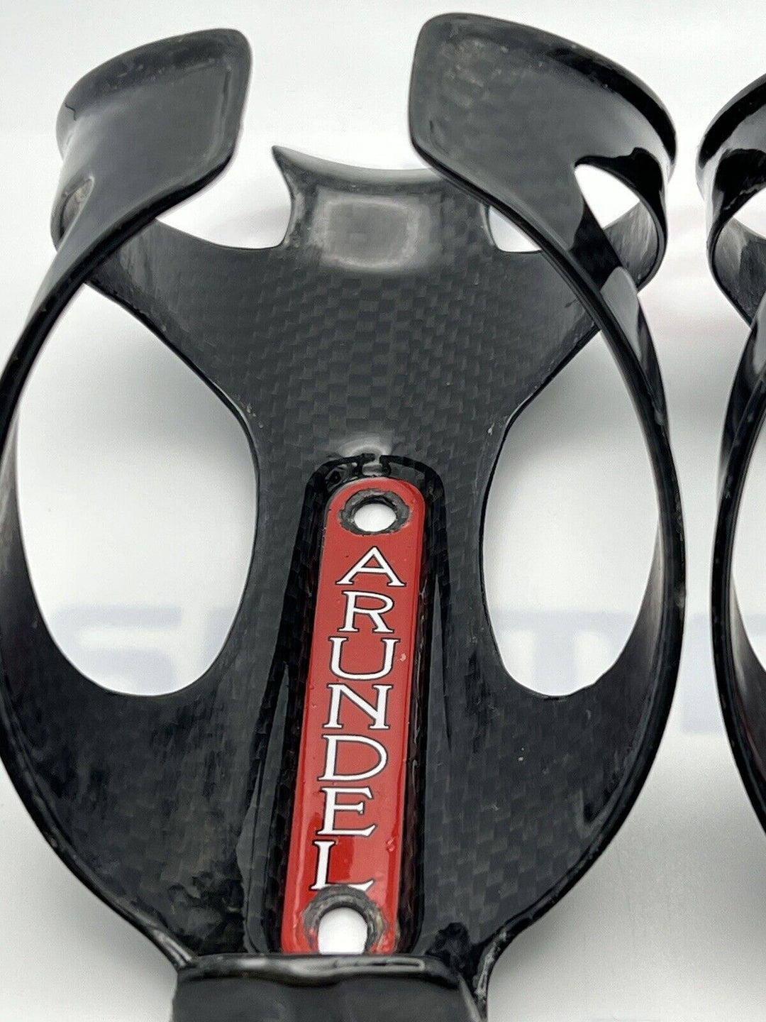 (2) Arundel Dave-O Carbon Bottle Cages 59g