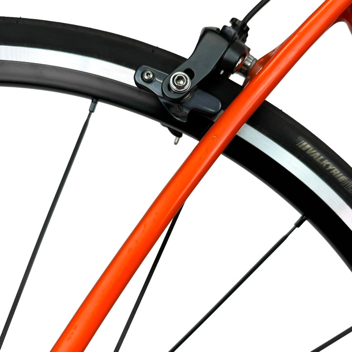 Used Diamondback Podium Equipe Team Rally UHC, 11-Speed Ultegra, Carbon Road Bike, 56cm