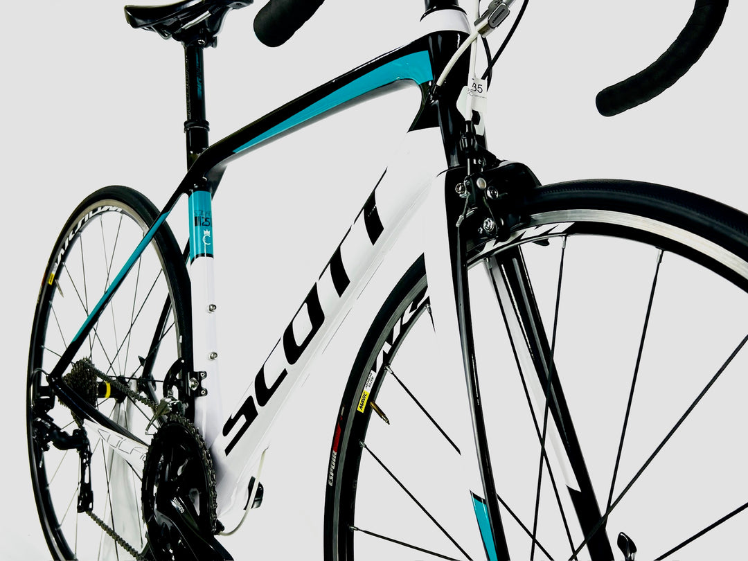 Used Scott Contessa Solace 25 Women's, Carbon Road Bike, 11-Speed 105-2015, 52cm