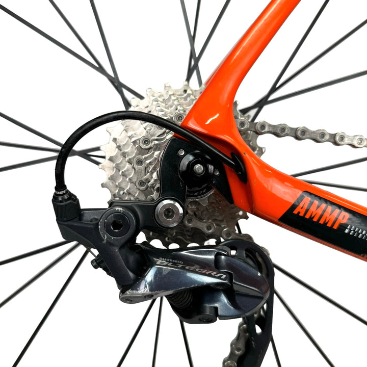 Used Diamondback Podium Equipe Team Rally UHC, 11-Speed Ultegra, Carbon Road Bike, 56cm
