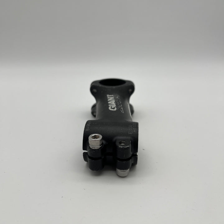 Giant Bike Stem 100mm +/- 7 degree 1 1/8” 26.0 mm black threadless Road MTB Used