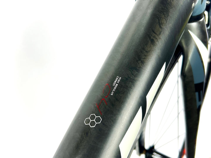 Used Fuji Altamira 2.0, Di2 Shimano Ultegra, Carbon Fiber Road Bike-2012, 58cm