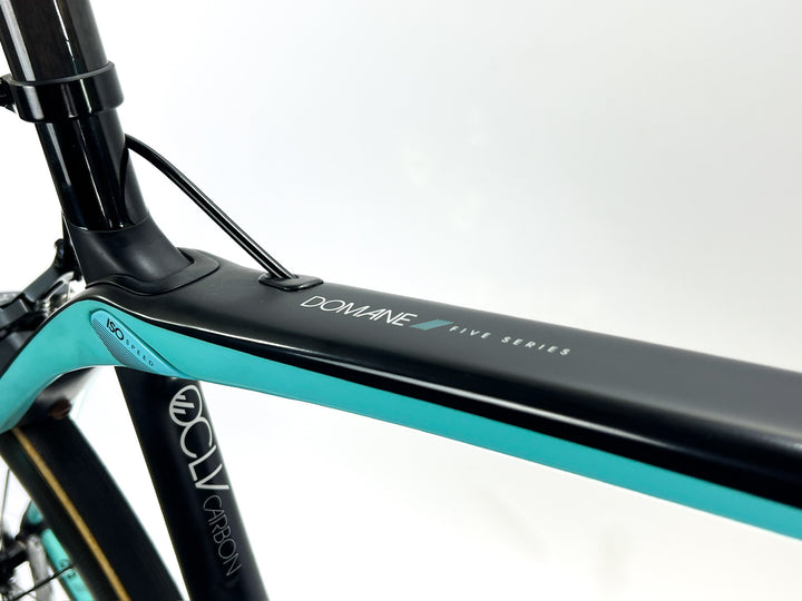 Used Trek Domane 5.9 Di2, Carbon Fiber Road Bike, 11-Spd Ultegra Di2-2014, 56cm