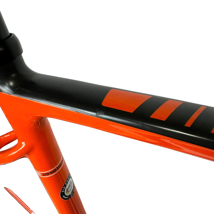 Used Diamondback Podium Equipe Team Rally UHC, 11-Speed Ultegra, Carbon Road Bike, 56cm