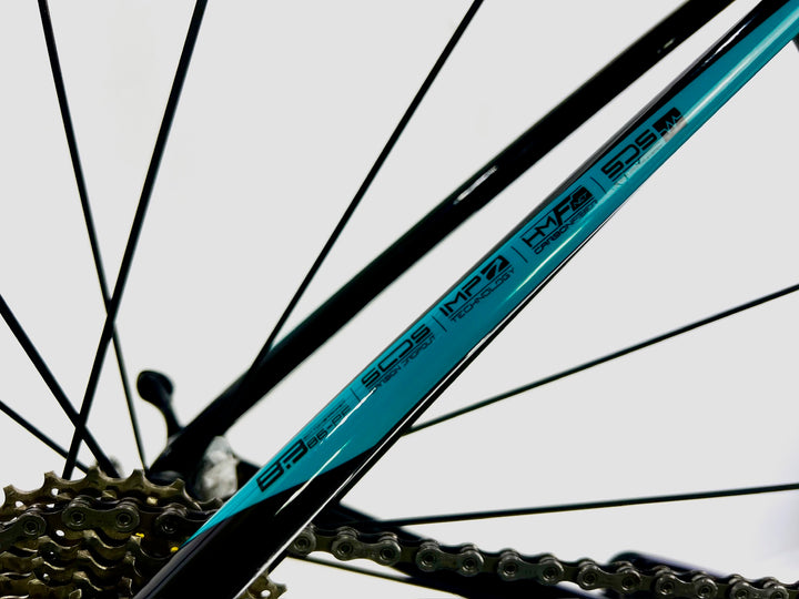 Used Scott Contessa Solace 25 Women's, Carbon Road Bike, 11-Speed 105-2015, 52cm