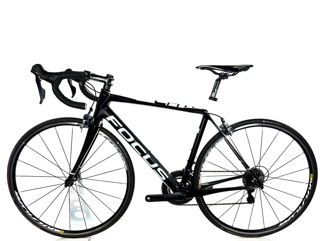 Used Focus Cayo, 11-spd Shimano Ultegra, Carbon Road Bike-2016, 16 Pounds! 54cm