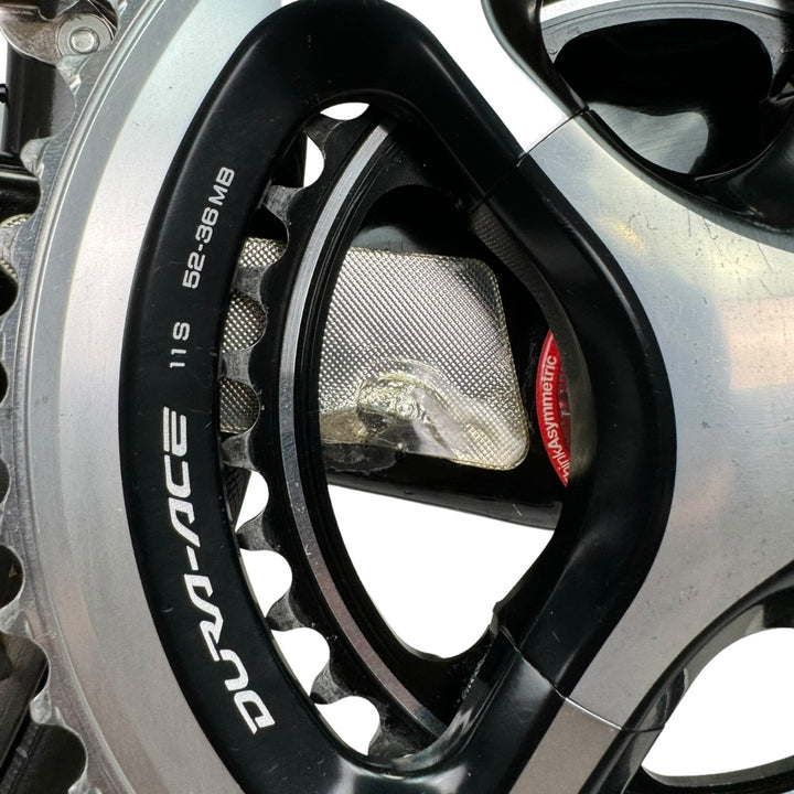 Used Pinarello Dogma F8, Di2 Dura-Ace 11-spd, Carbon Road Bike, 57.5cm, MSRP:$9k