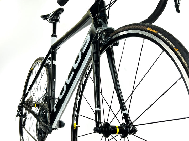 Used Focus Cayo, 11-spd Shimano Ultegra, Carbon Road Bike-2016, 16 Pounds! 54cm