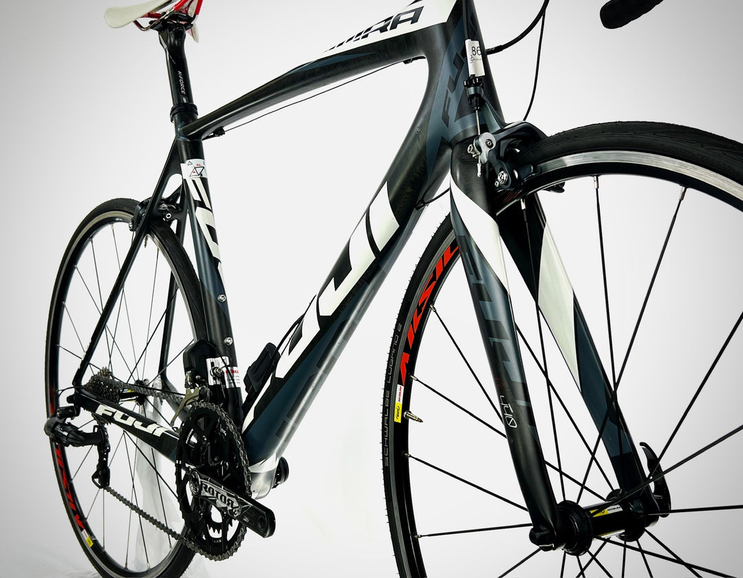 Used Fuji Altamira 2.0, Di2 Shimano Ultegra, Carbon Fiber Road Bike-2012, 58cm