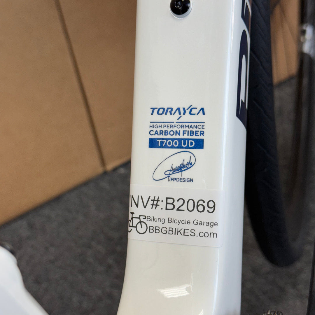 Demo Pinarello X5, 12-speed 105 Di2, Carbon Endurance Road Bike-2025, 49