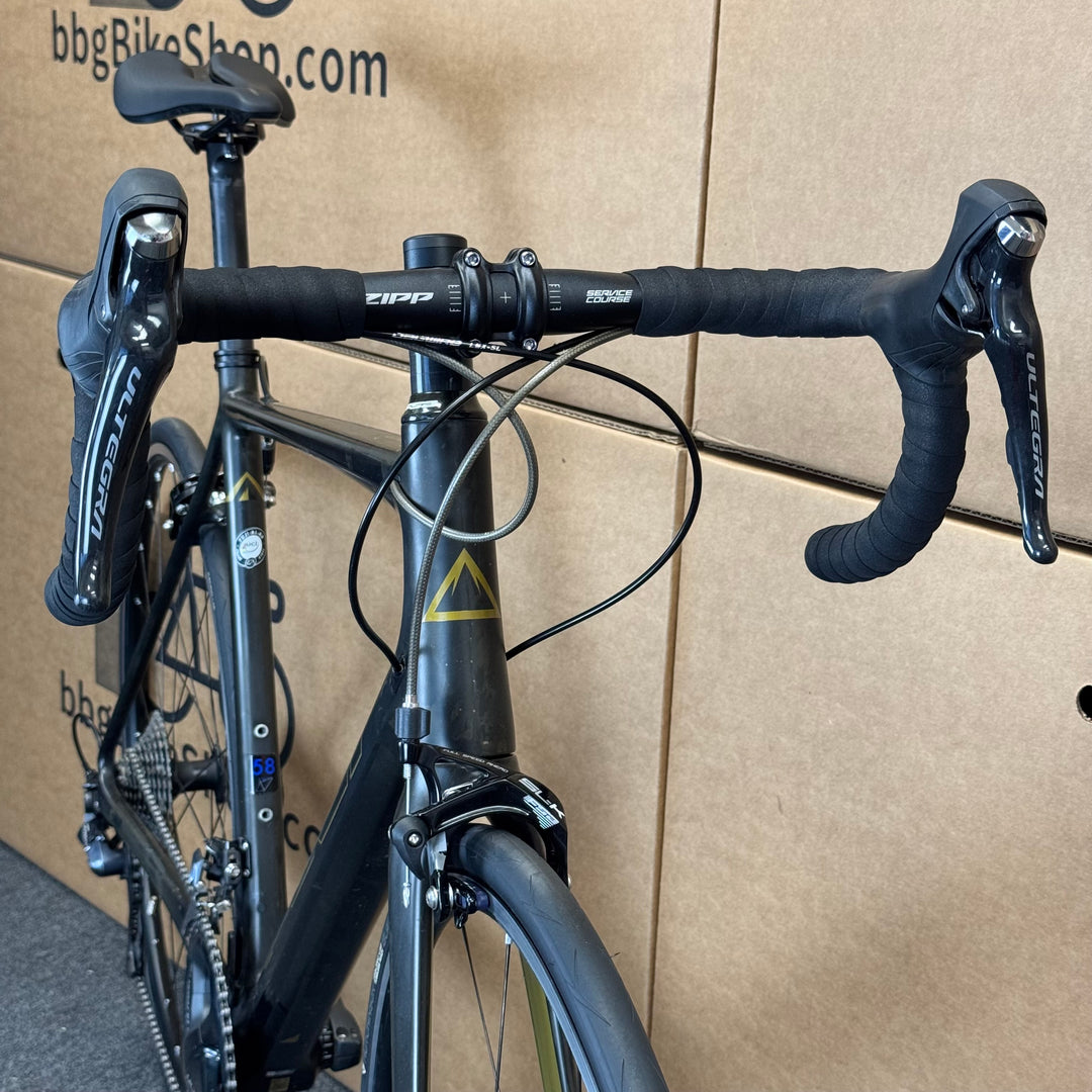 Used Fuji SL 1.5, 11-speed Ultegra, Carbon Fiber Road Bike-2016, 58cm