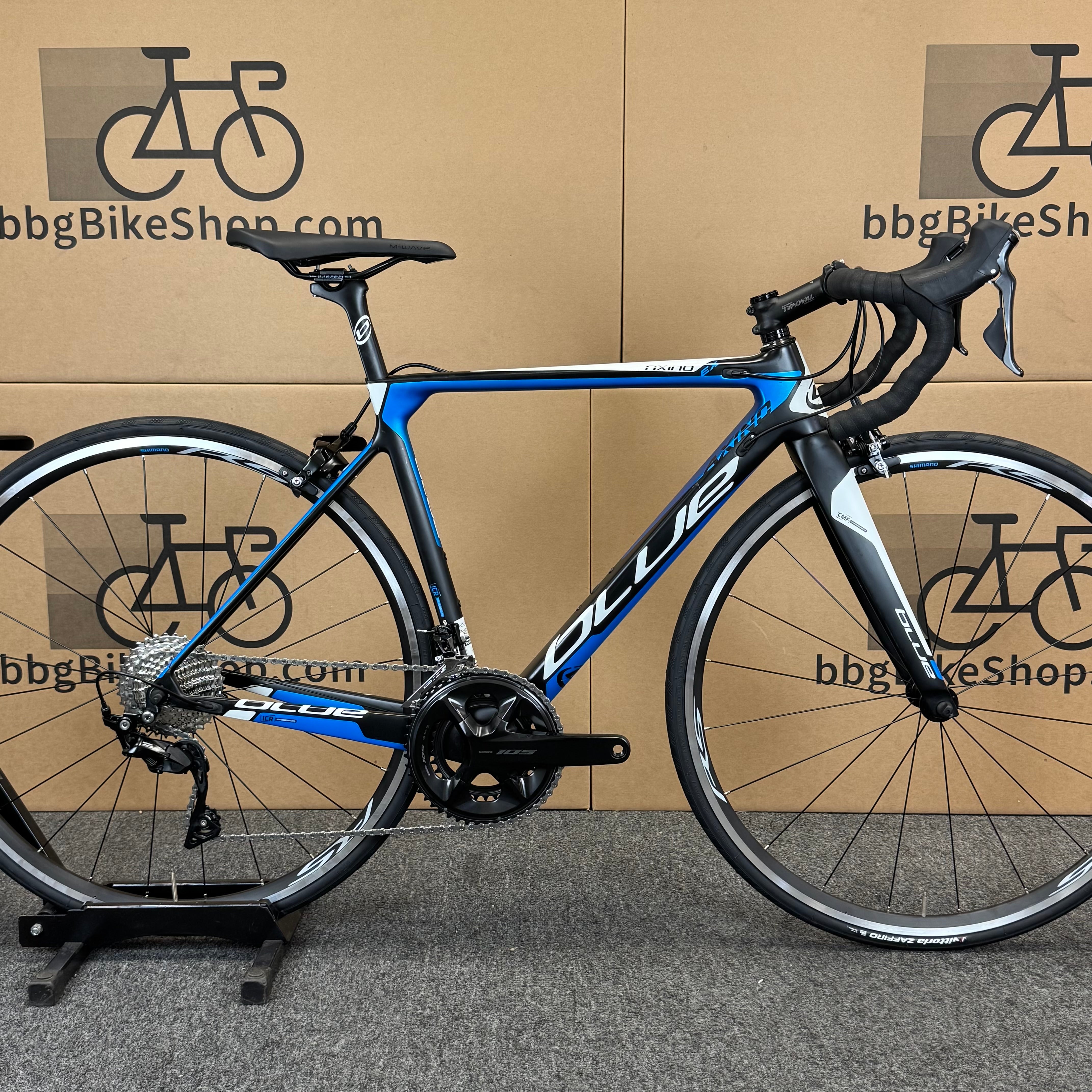 Used Blue Axino EX, 11-speed Shimano 105, Carbon Fiber Road Bike