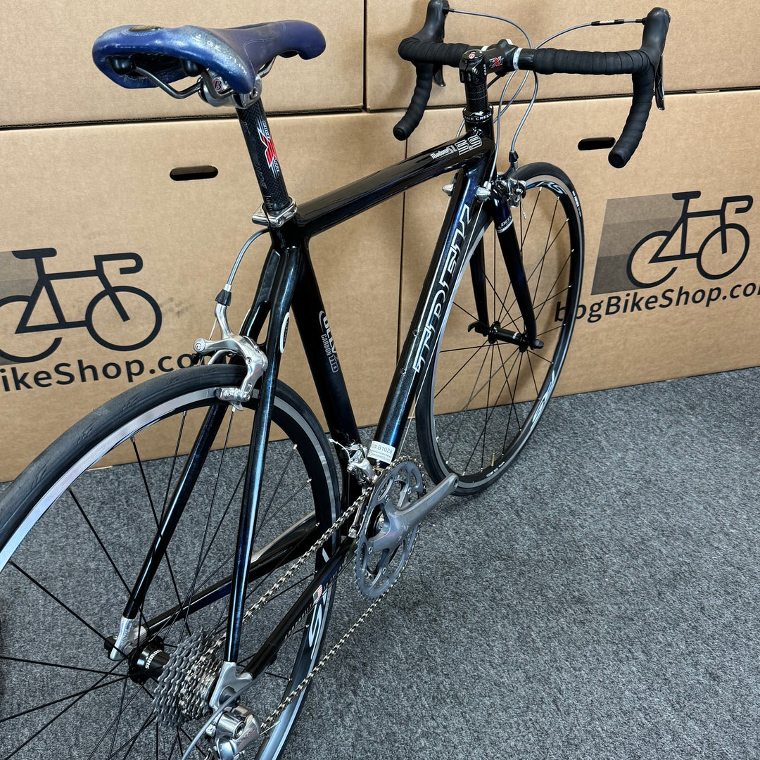 Used Trek Madone SL 5.9, OCLV 110 Carbon Fiber Road Bike-2006, 54cm