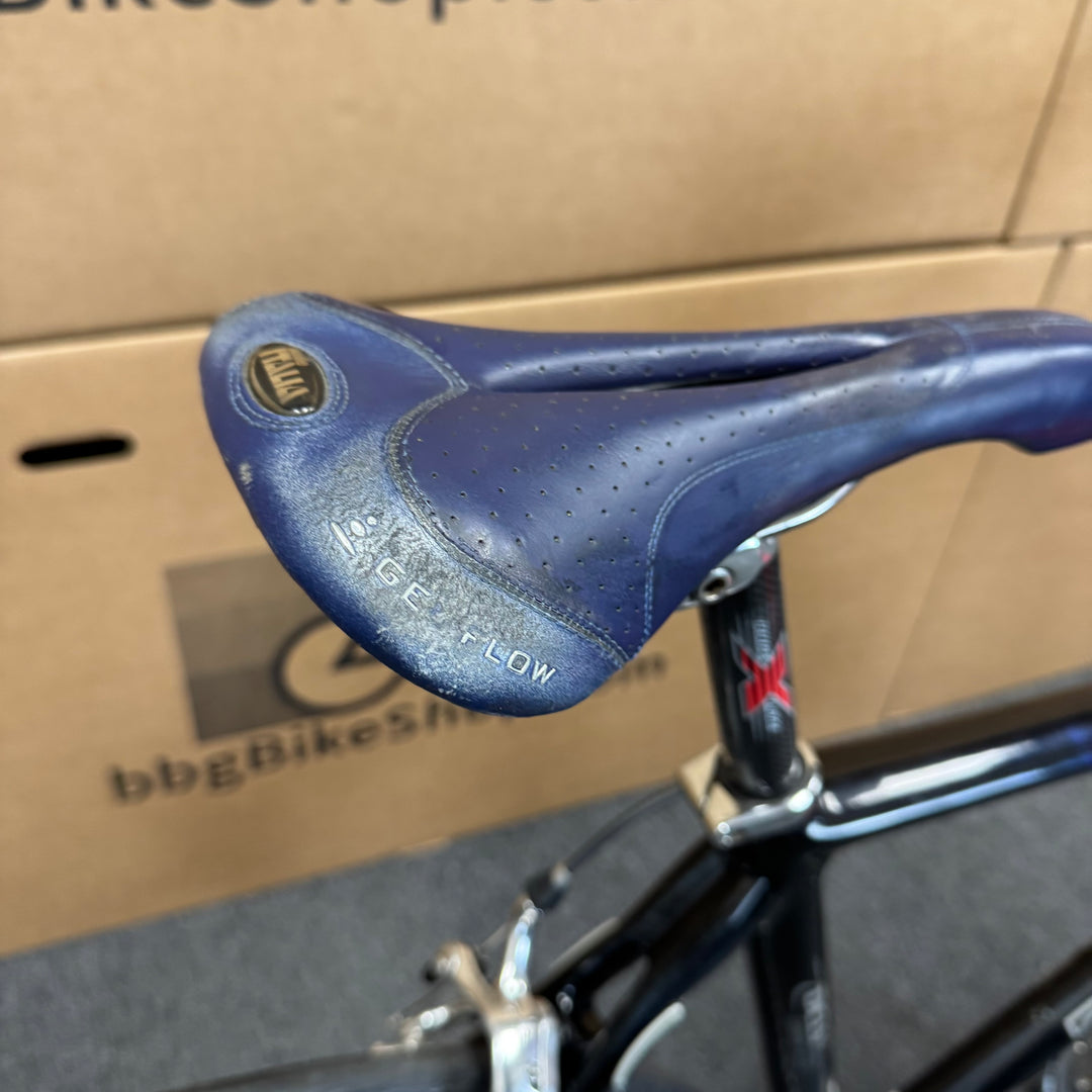 Used Trek Madone SL 5.9, OCLV 110 Carbon Fiber Road Bike-2006, 54cm