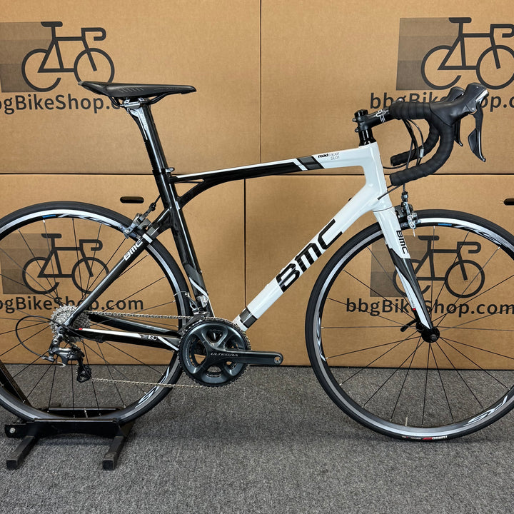 Used BMC RoadRacer SL01, 11-speed Ultegra, Carbon Road Bike-2013, 57cm