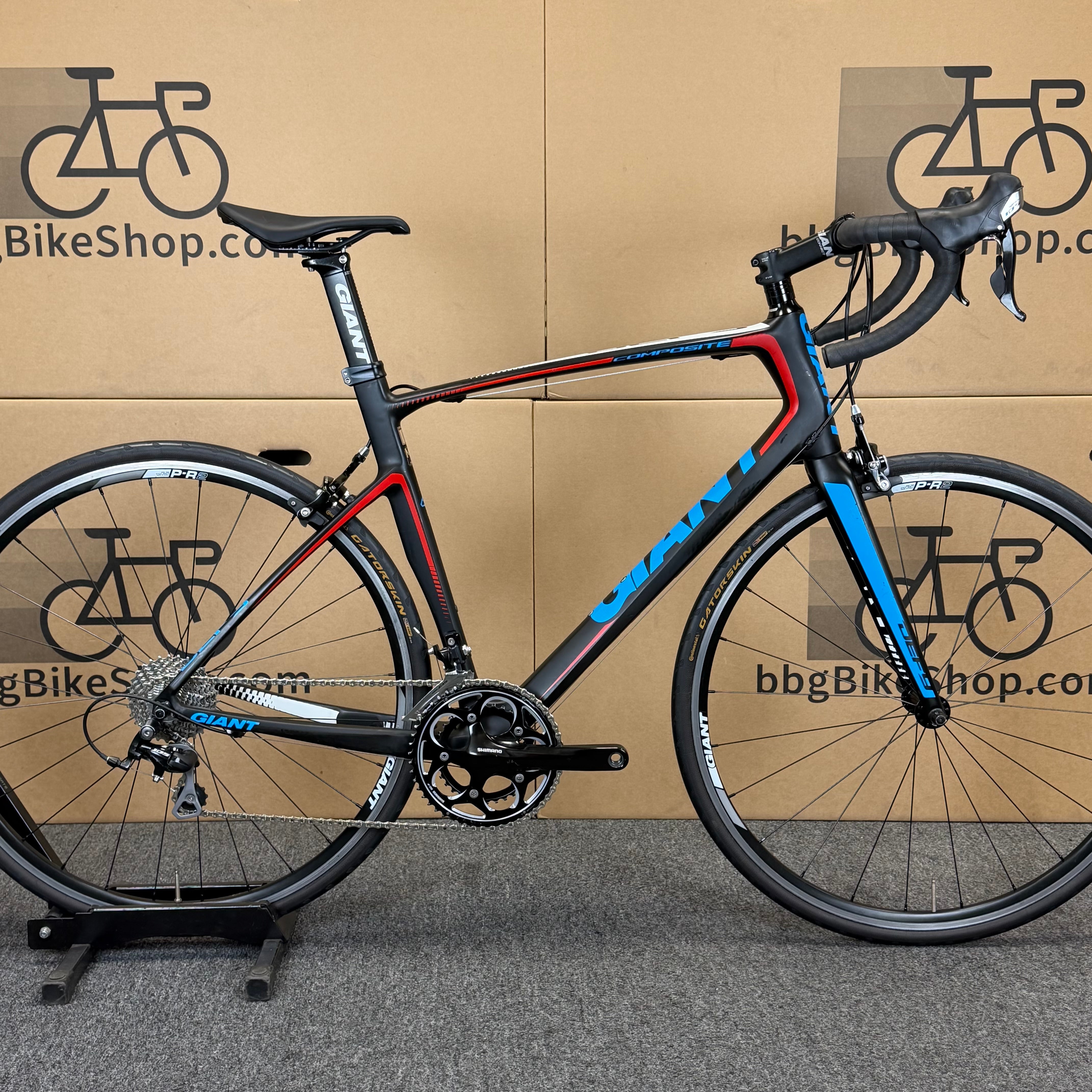 Used Giant Defy, Carbon Fiber Road Bike-2014, Medium / Large 56cm Used Giant Defy, Carbon Fiber Road Bike-2014, Medium / Large 56cm