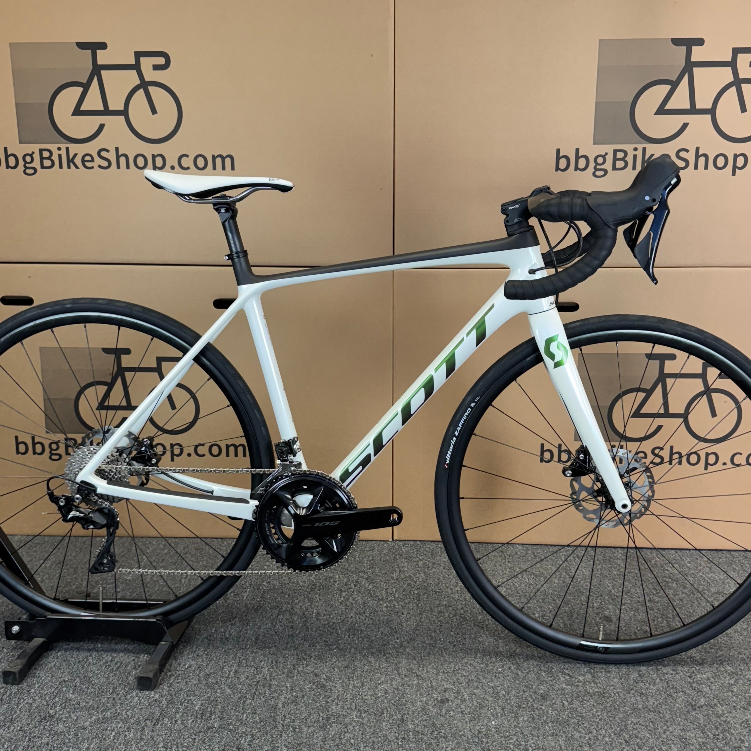 Used Scott Addict 20 Disc, 11-speed Shimano 105, Carbon Road Bike