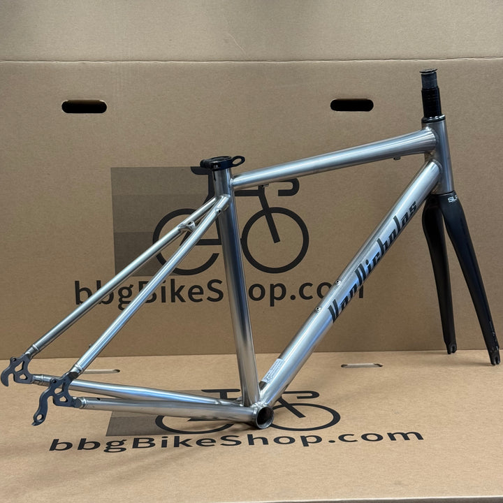 50cm Van Nicholas Titanium Road Frameset with Carbon Fiber Fork