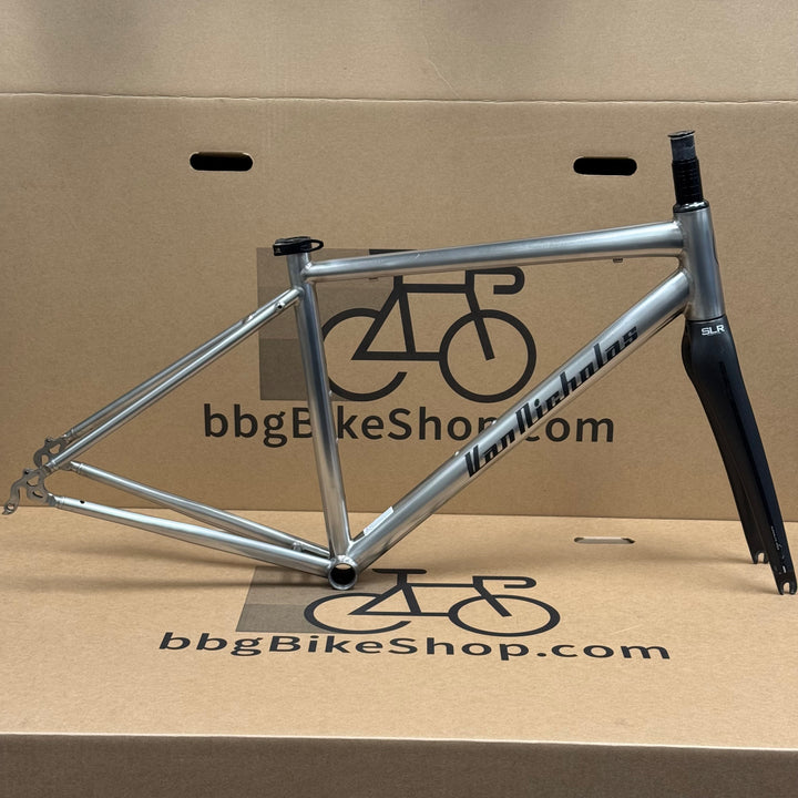 52cm Van Nicholas Titanium Road Frameset with Carbon Fiber Fork