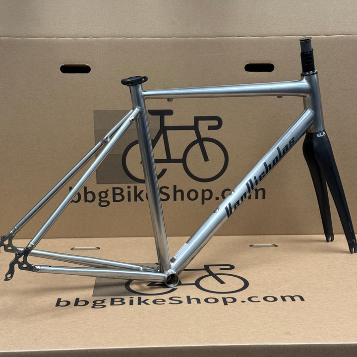 54cm Van Nicholas Titanium Road Frameset with Carbon Fiber Fork