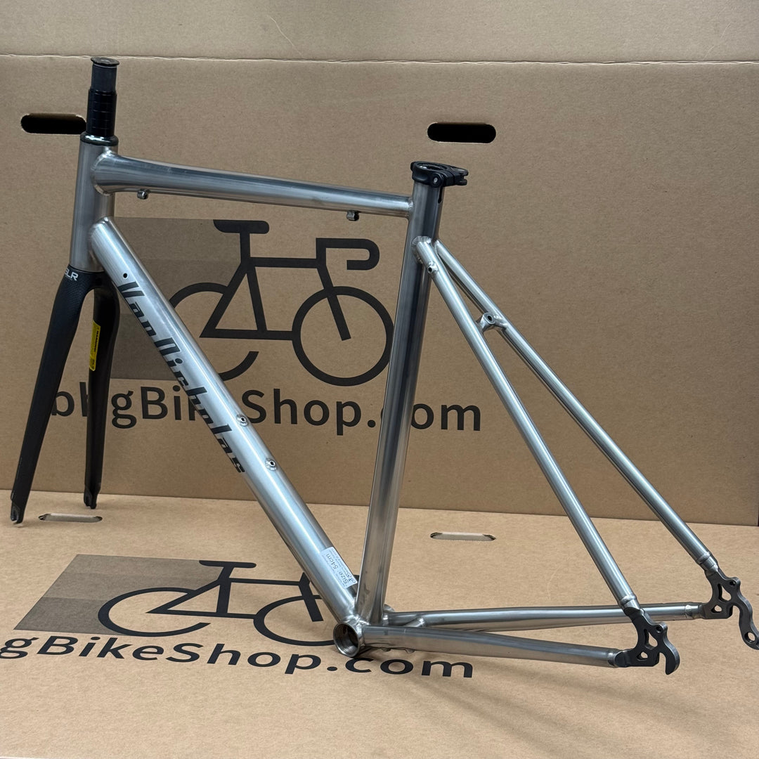 54cm Van Nicholas Titanium Road Frameset with Carbon Fiber Fork