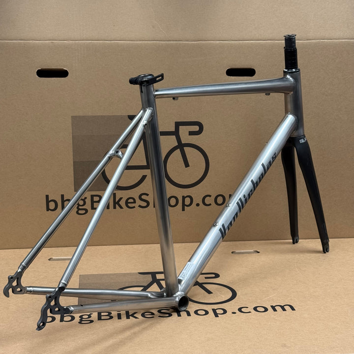 56cm Van Nicholas Titanium Road Frameset with Carbon Fiber Fork