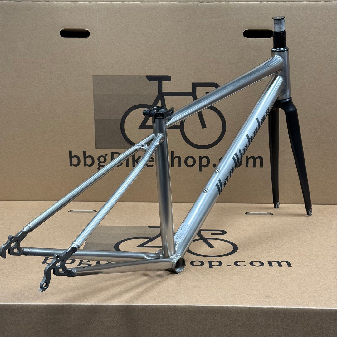 48cm Van Nicholas Titanium Road Frameset with Carbon Fiber Fork