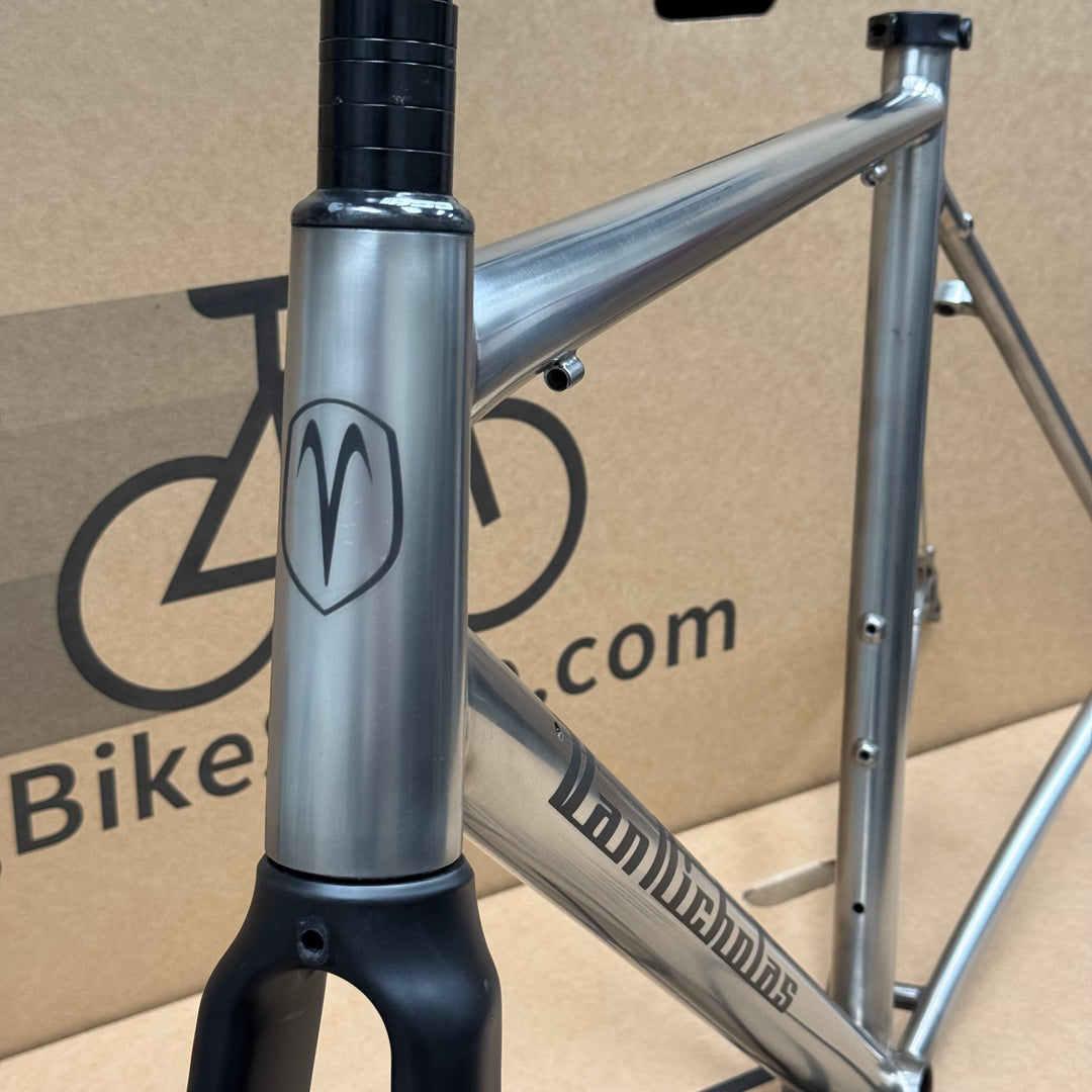54cm Van Nicholas Titanium Road Frameset with Carbon Fiber Fork