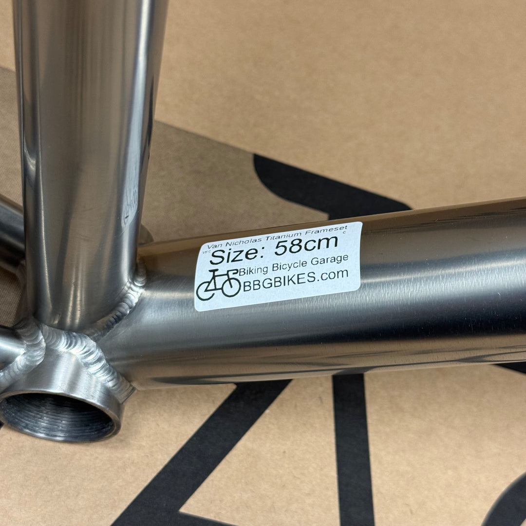 58cm Van Nicholas Titanium Road Frameset with Carbon Fiber Fork