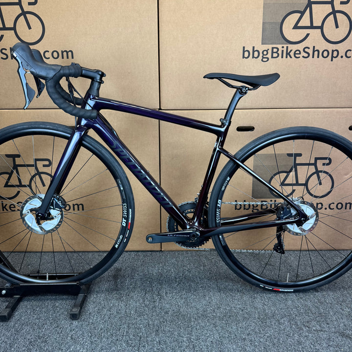Used Specialized Tarmac Women's, 11-Speed Ultegra, Carbon Road Bike-2019, 49cm