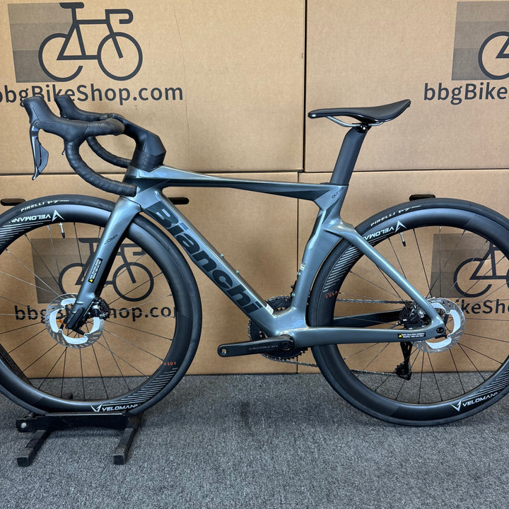 New Bianchi Oltre Comp, Ultegra Di2 12-speed, Carbon Fiber Road Bike-2024, 47cm