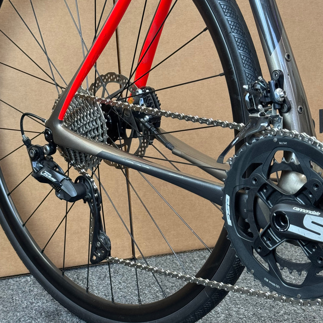 Used Cannondale Synapse Disc, 11-speed, Carbon Fiber Road Bike-2019, 54cm