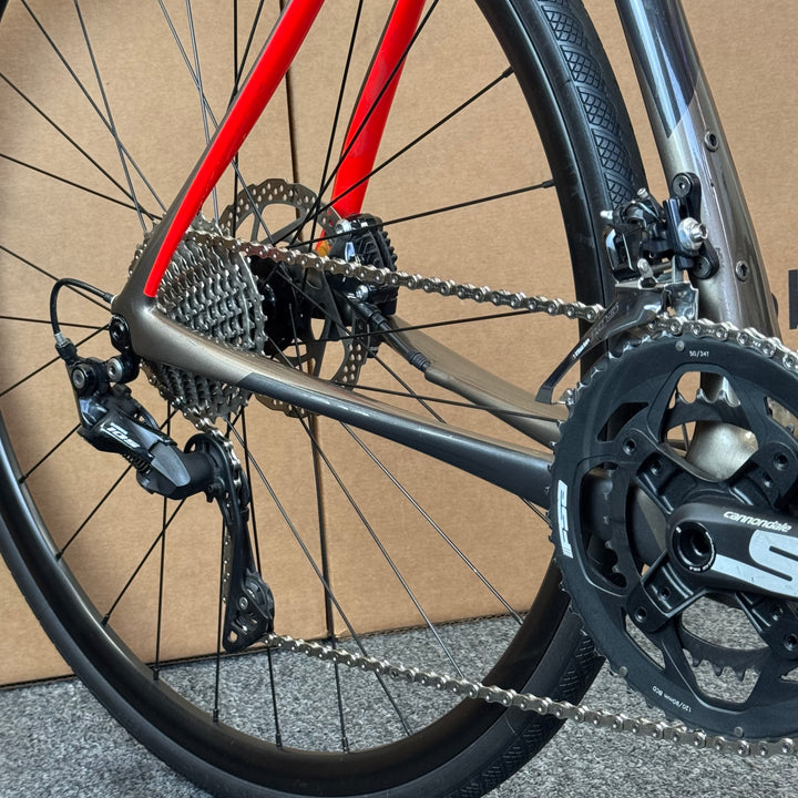 Used Cannondale Synapse Disc, 11-speed, Carbon Fiber Road Bike-2019, 54cm