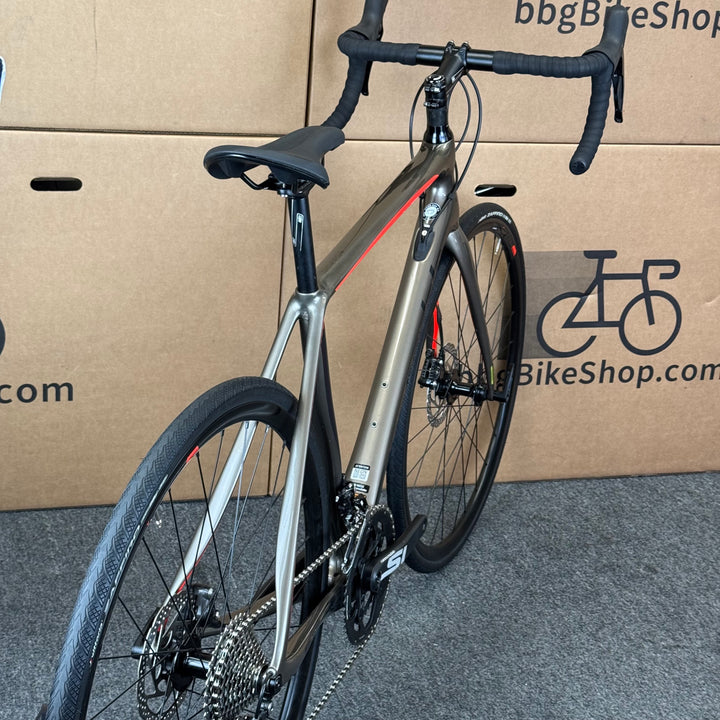 Used Cannondale Synapse Disc, 11-speed, Carbon Fiber Road Bike-2019, 54cm