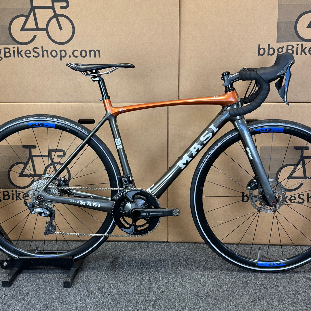 Used Masi Evoluzione, 11-speed Ultegra, Carbon Fiber Road Bike-2020, 51cm