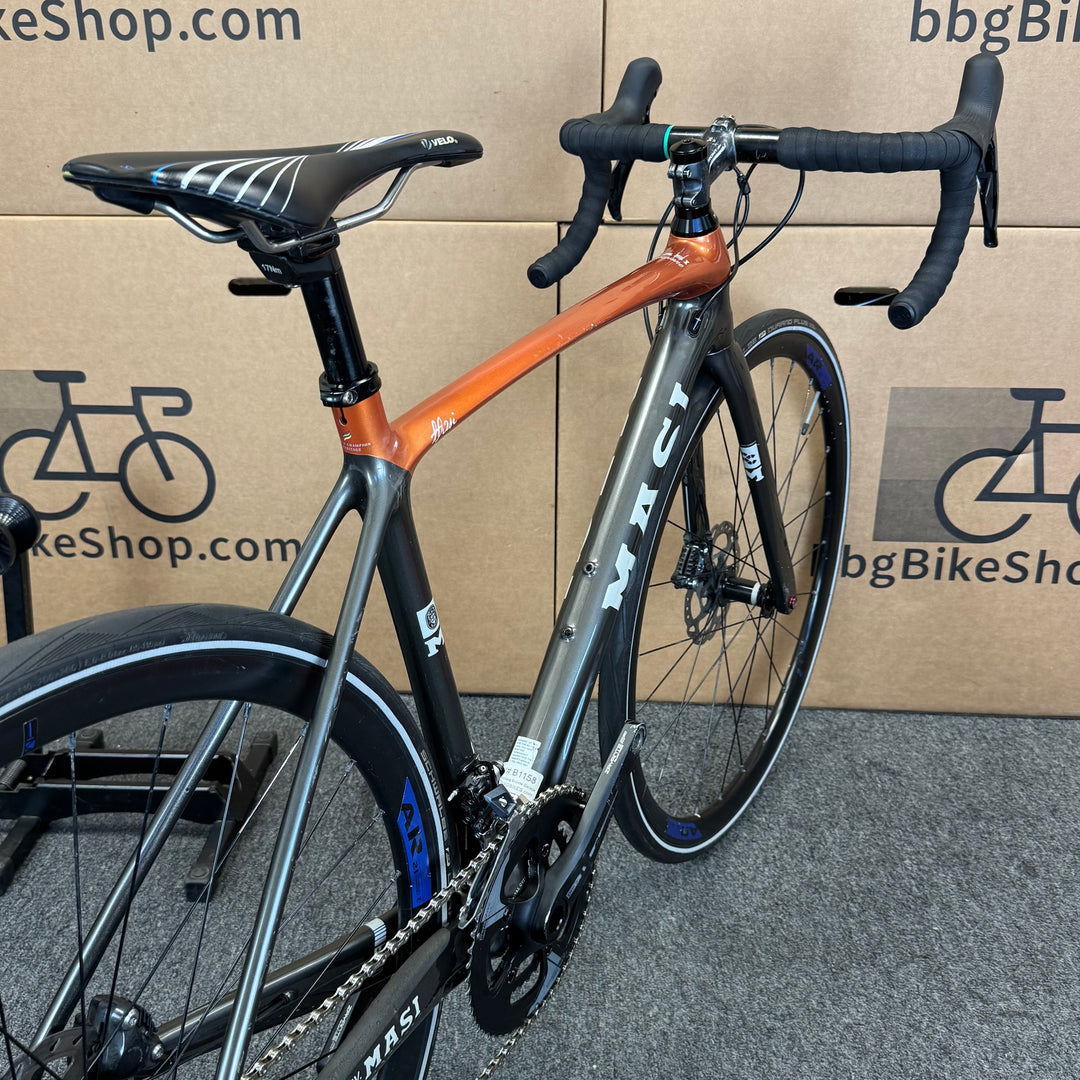 Used Masi Evoluzione, 11-speed Ultegra, Carbon Fiber Road Bike-2020, 51cm