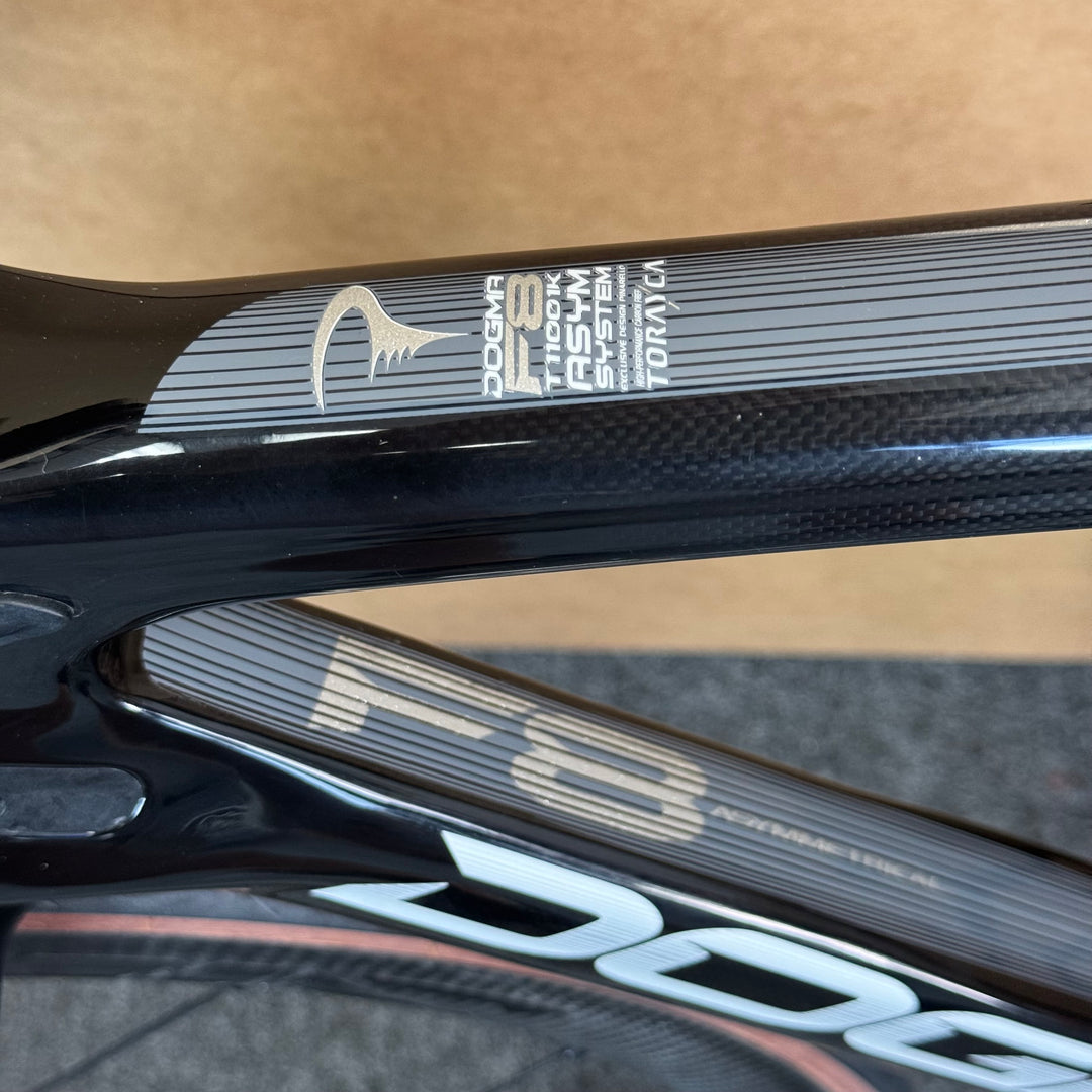 Used Pinarello Dogma F8, Dura-Ace Di2, Carbon Fiber Road Bike-2015, 46.5cm