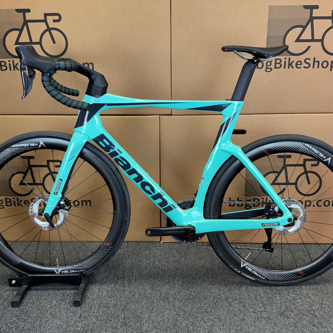 New Bianchi Oltre Comp, Ultegra Di2 12-speed, Carbon Fiber Road Bike-2024, 59cm