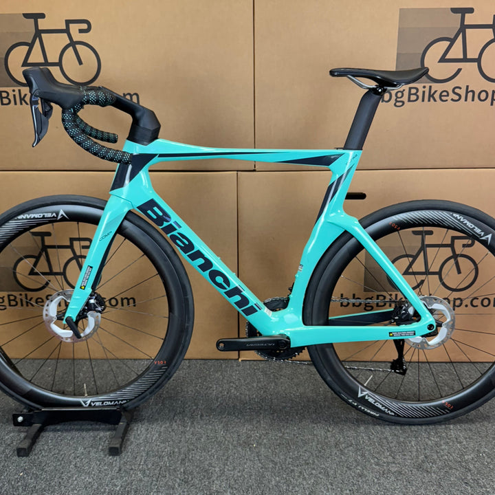 New Bianchi Oltre Comp, Ultegra Di2 12-speed, Carbon Fiber Road Bike-2024, 59cm