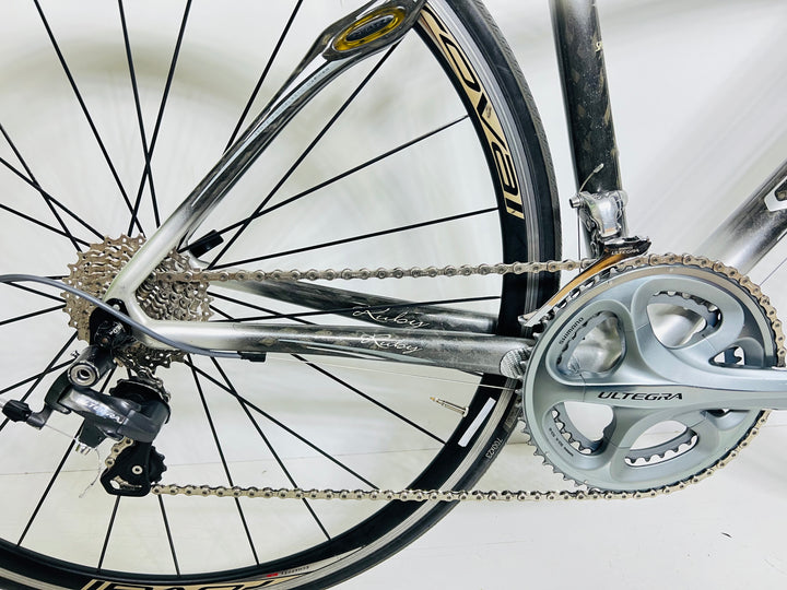 Cassette: Shimano 105, 10-speed: 11-28 Specialized Ruby Women’s