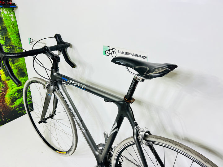 Used Trek 5200 Carbon Fiber Road Bike- 54 cm