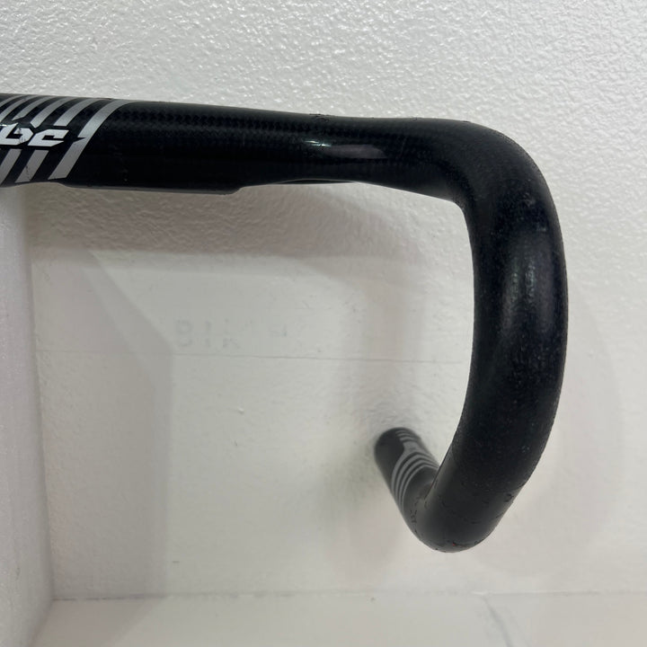 Used Shimano Pro Vibe Carbon Fiber Compact Road Handlebar, 31.8mm, 42cm, 238g