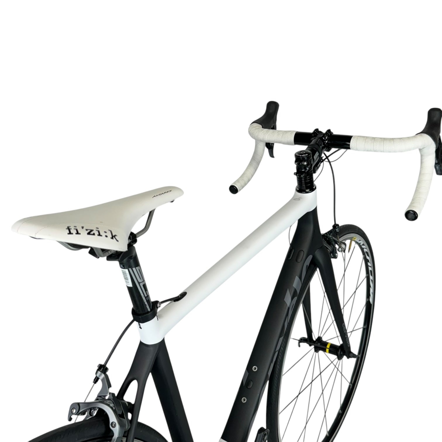 Used Cervelo R3, Di2 Shimano Ultegra Di2, Carbon Road Bike